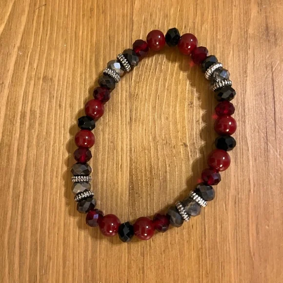 Vintage Cranberry red jewelry set w/ necklace, bracelet & earrings - Picture 2 of 5